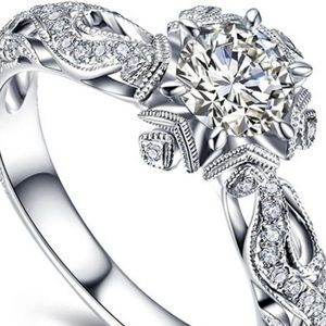 Ring Unique Fashion Silver Tone Size 5